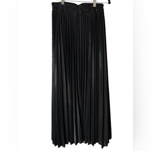 K & I Black Pleated Shimmer Maxi Skirt